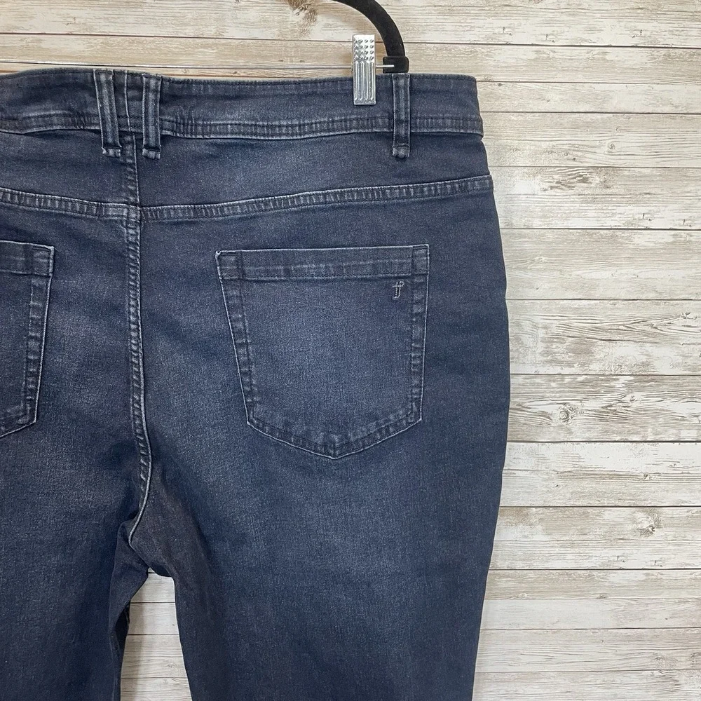 NWT NYC The Perfect Jean Mens 42x28 Jeans Slim Fit Blue Dark Wash Stretch NEW‎